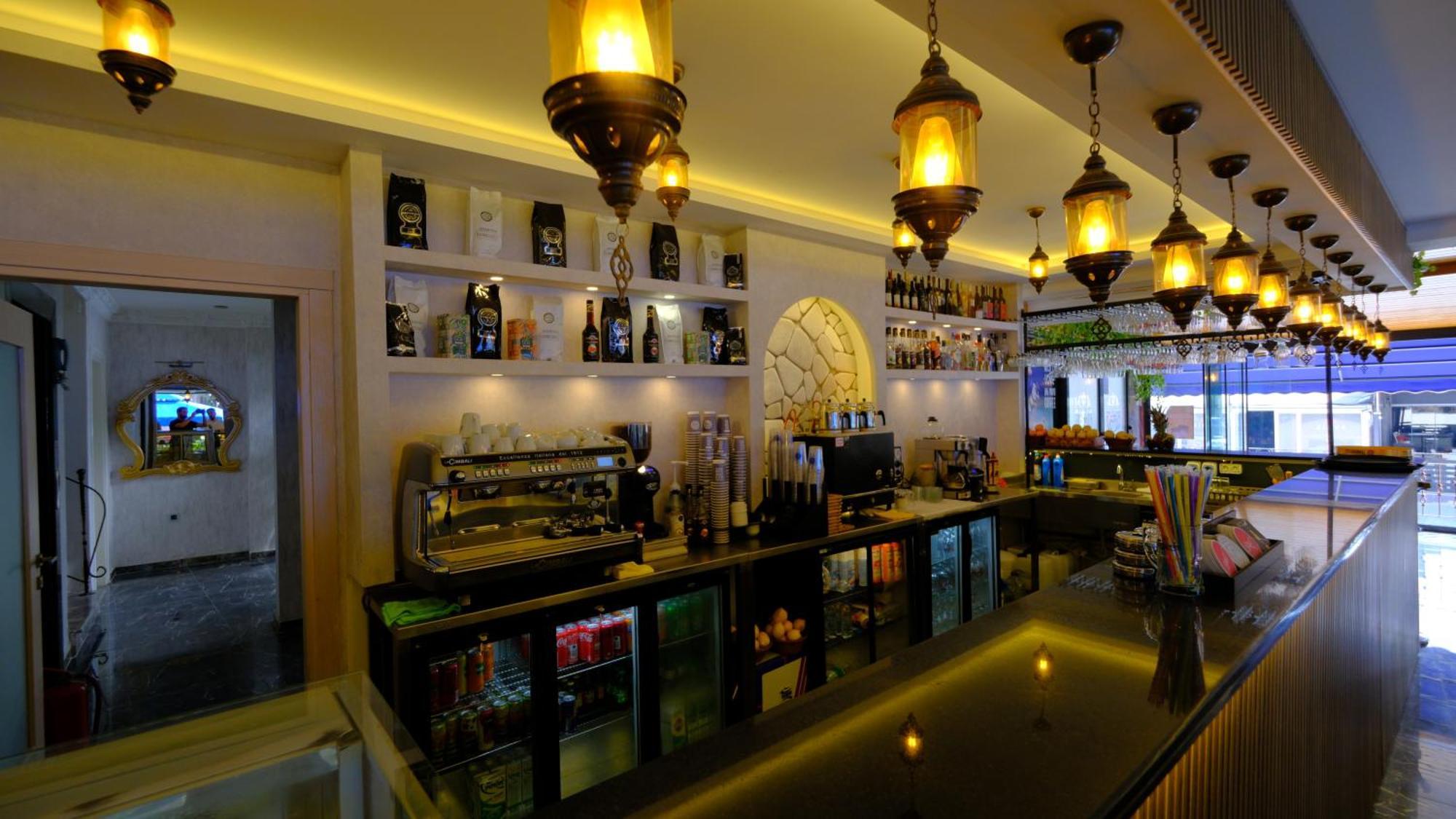 Elada Luxury Otel Arsuz Экстерьер фото